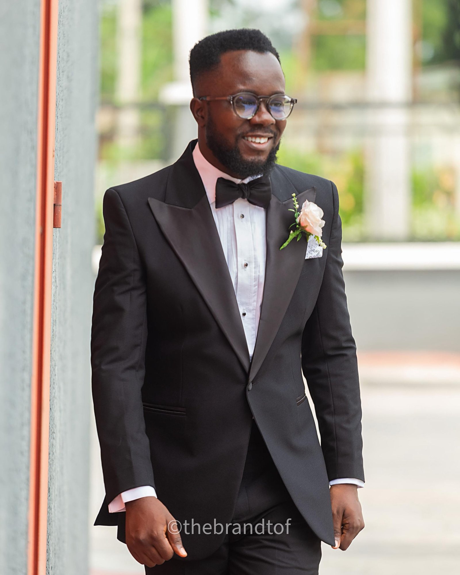 Black Peak Lapel Tuxedo Suit